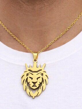 Gold Lion Head Pendant Necklace